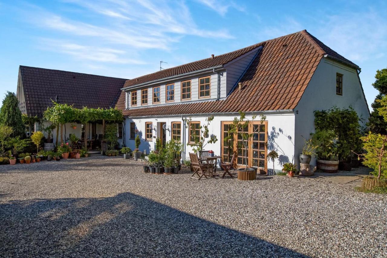 Bed & Breakfast Hobro Exterior photo